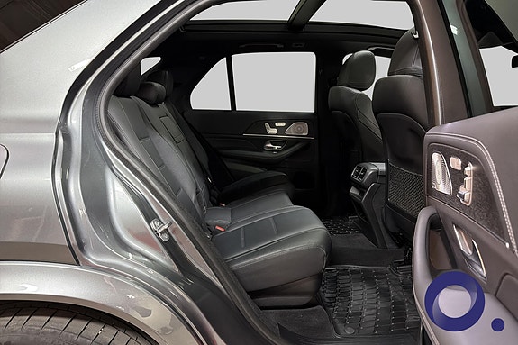 Mercedes-Benz GLE350 de 18 of 30