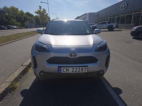 Toyota Yaris Cross 9 of 30
