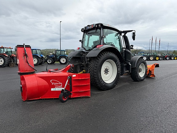 Valtra N 134 V 14 of 30