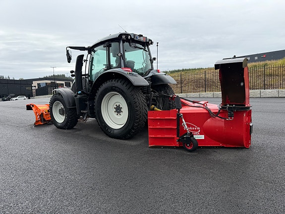 Valtra N 134 V 8 of 30