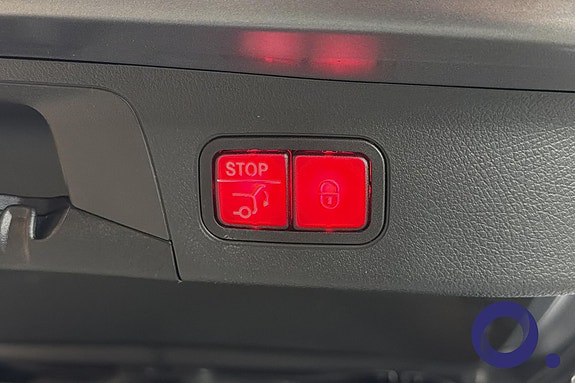 Mercedes-Benz EQA300 6 of 30
