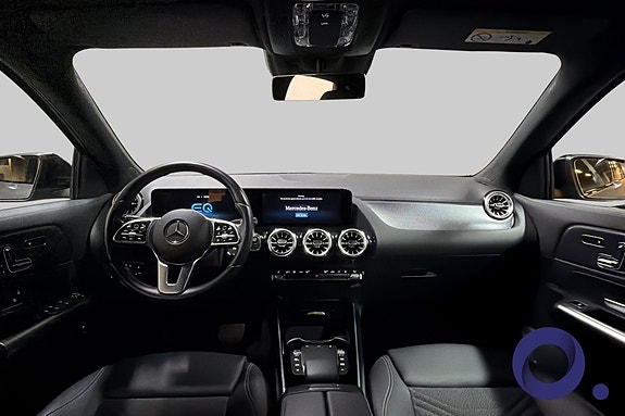 Mercedes-Benz EQA300 18 of 30