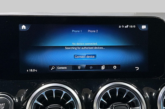 Mercedes-Benz EQA300 28 of 30