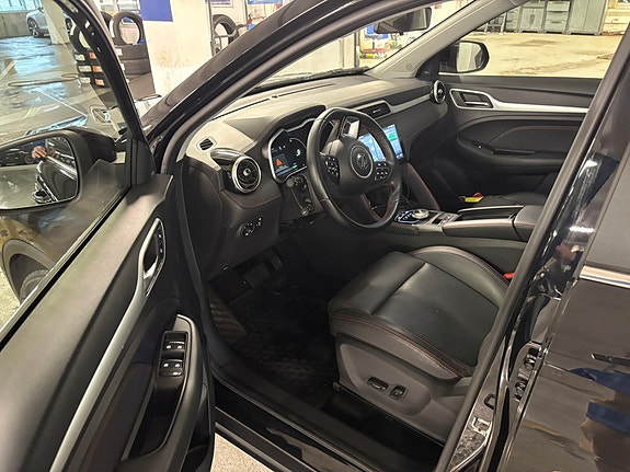 MG ZS EV 8 of 20