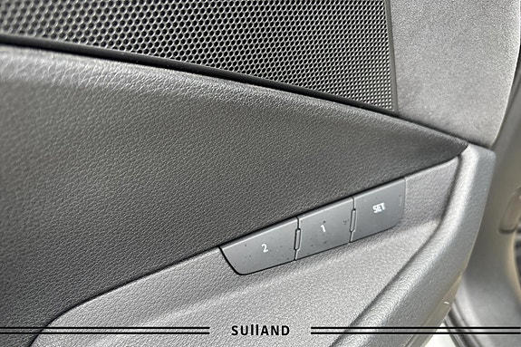 Audi Q8 e-tron 26 of 30
