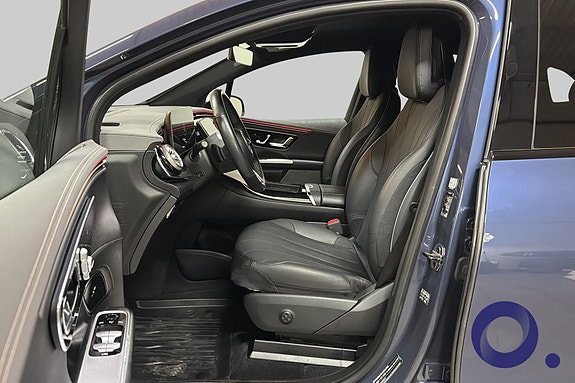 Mercedes-Benz EQE SUV 12 of 30