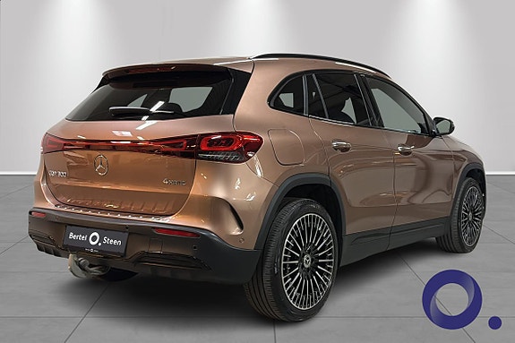 Mercedes-Benz EQA300 8 of 30
