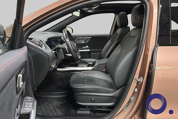 Mercedes-Benz EQA300 12 of 30