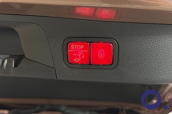 Mercedes-Benz EQA300 6 of 30