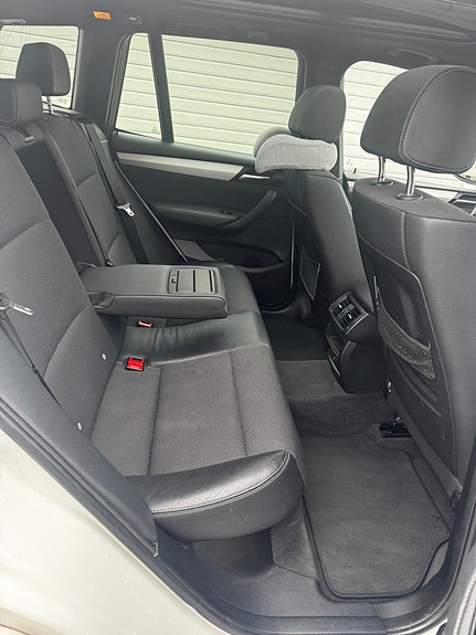 BMW X3 12 of 30