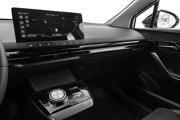 MG MG4 12 of 26