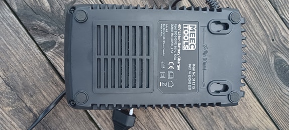 Product image 8 of 9