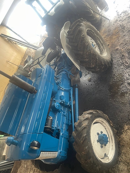 Ford 5000 4x4 2 of 18