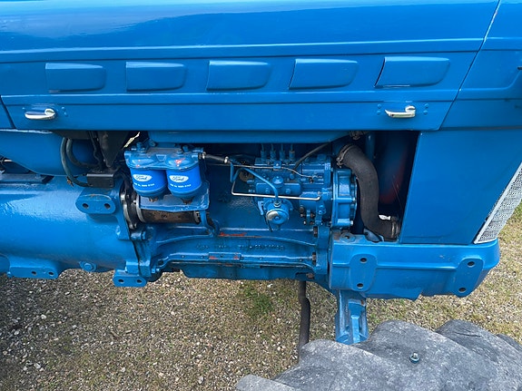 Ford 5000 4x4 8 of 18