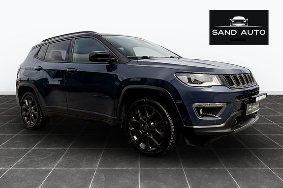 Jeep Compass 17 of 30