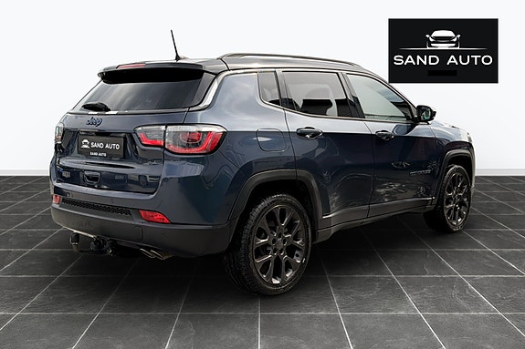 Jeep Compass 2 of 30