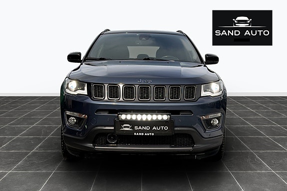 Jeep Compass 5 of 30