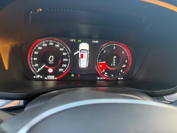 Volvo V60 21 of 27