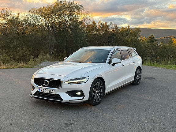 Volvo V60 5 of 27