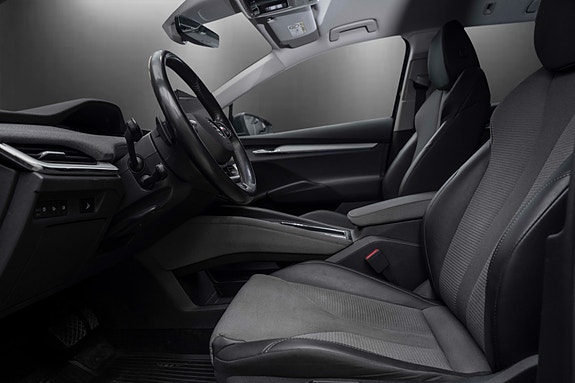 Skoda Enyaq 12 of 29