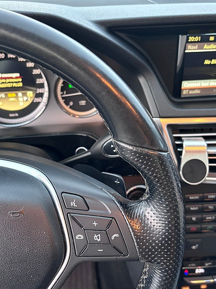 Mercedes-Benz E220 d 29 of 30