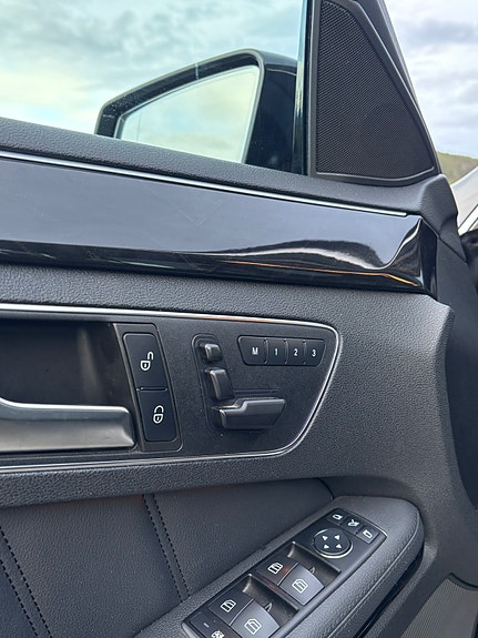 Mercedes-Benz E220 d 17 of 30