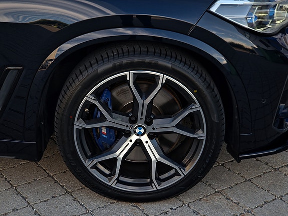 BMW X5 8 of 30