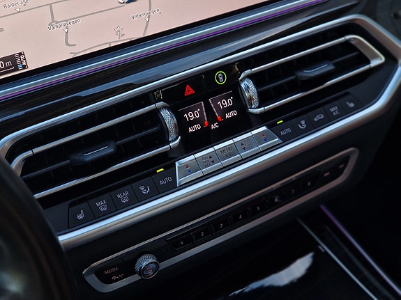 BMW X5 29 of 30