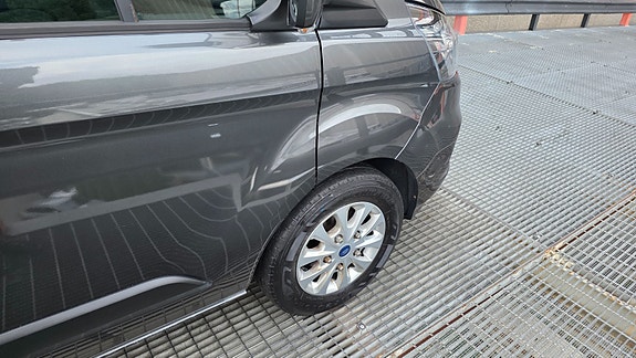 Ford Transit Custom 14 of 30