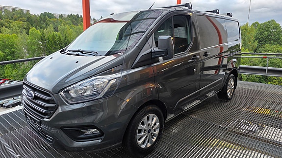 Ford Transit Custom 7 of 30