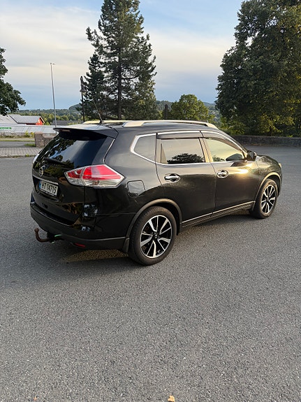 Nissan X-Trail 4 of 21