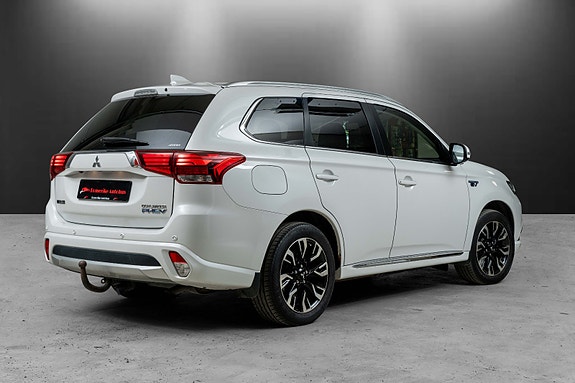 Mitsubishi Outlander 6 of 26