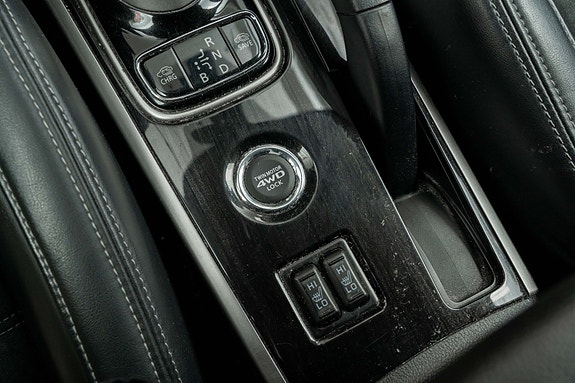 Mitsubishi Outlander 24 of 26