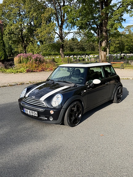MINI Cooper 3 of 20