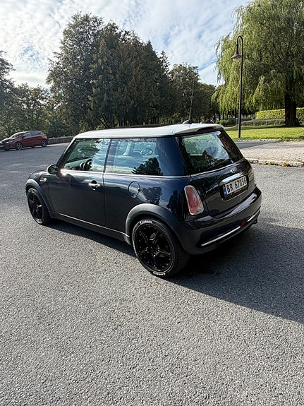 MINI Cooper 6 of 20
