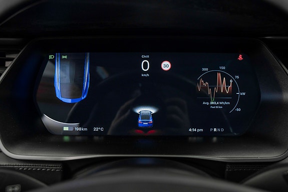 Tesla Model X 22 of 30