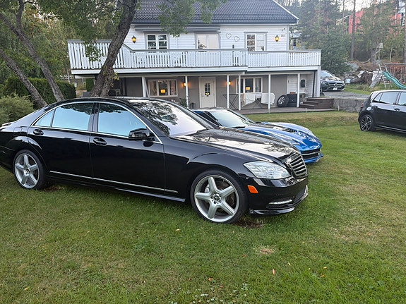 Mercedes-Benz S550 10 of 30