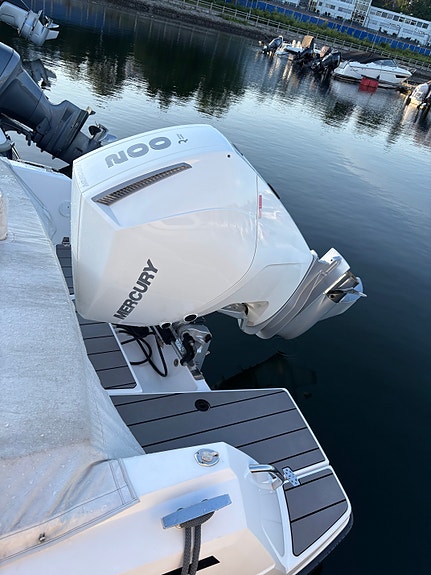 Mercury 200hk V6 hvit, Highline+ meget velutstyrt 14 of 15