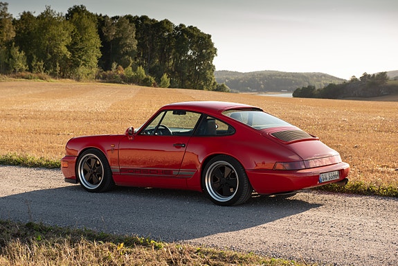 Porsche 911 9 of 30