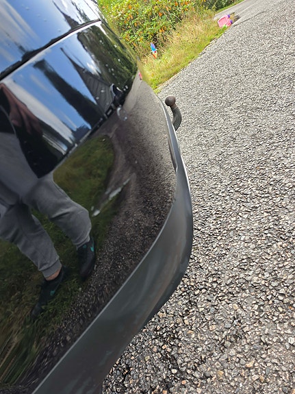 Tesla Model X 28 of 29