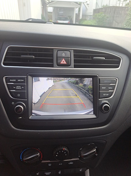 Hyundai i20 5 of 9