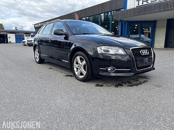 Audi A3 3 of 12