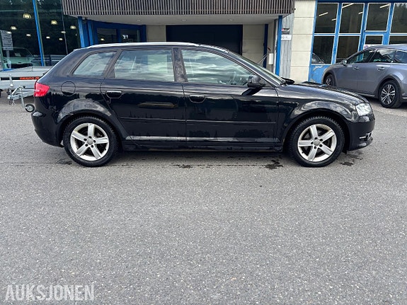 Audi A3 4 of 12