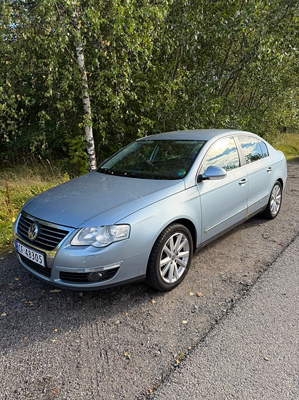 Volkswagen Passat 6 of 15