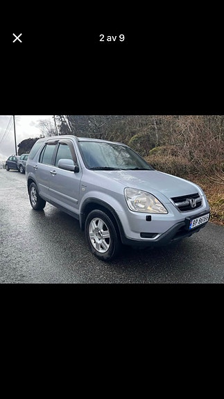 Honda CR-V 2 of 9