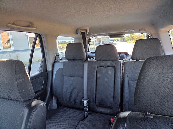 Honda CR-V 27 of 27