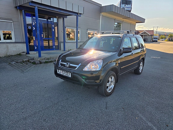 Honda CR-V 3 of 27