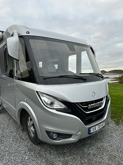 Hymer B890 ML 2 of 30