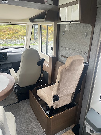 Hymer B890 ML 21 of 30