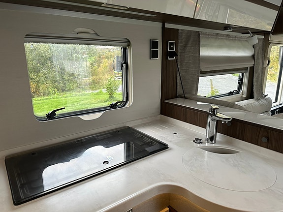Hymer B890 ML 10 of 30